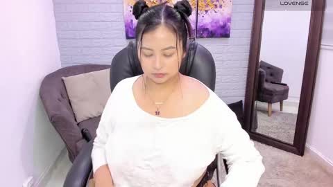     online show from 15, 4, 2026