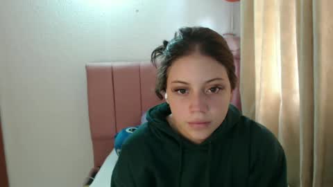 Snapshot of alaina_blessed chatting on 10, 9, 2025 alaina_blessed online show from 10, 9, 2025