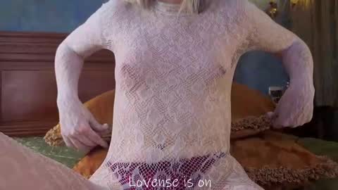 Snapshot of alainejomes chatting on 27, 4, 2026 VETTA online show from 27, 4, 2026
