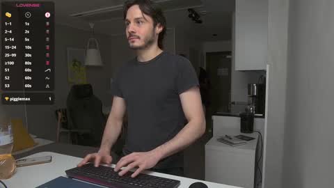 Maxi  online show from 20, 2, 2025