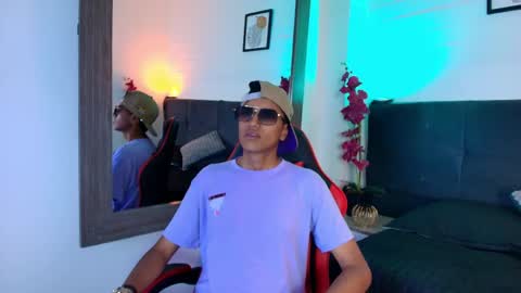 alan_colthon online show from 21, 4, 2026