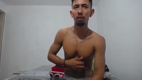 Snapshot of alan_gay chatting on 26, 10, 2025 Alan online show from 26, 10, 2025