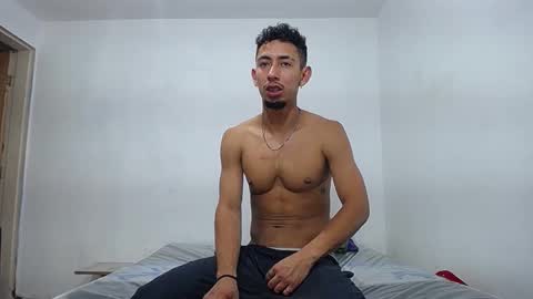 Snapshot of alan_gay chatting on 30, 10, 2025 Alan online show from 30, 10, 2025