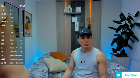 Snapshot of alan_nd_kevin chatting on 22, 4, 2026 Alan Kevin can we reach 100 thumbs up please guys online show from 22, 4, 2026
