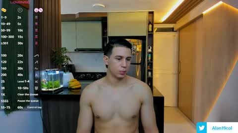 Snapshot of alan_nd_kevin chatting on 26, 4, 2026 Alan Kevin can we reach 100 thumbs up please guys online show from 26, 4, 2026
