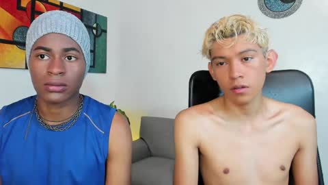 Alan and Criss - WE JUST FRIENDS WITH BENEFITS BOTH VERS online show from 7, 12, 2024