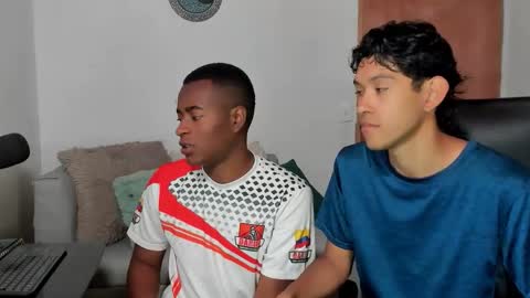 Alan and Criss - WE JUST FRIENDS WITH BENEFITS BOTH VERS online show from 6, 2, 2026