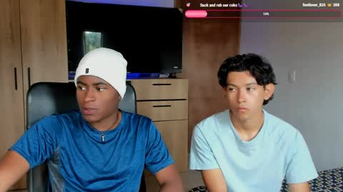 Snapshot of alan_scot chatting on 25, 5, 2026 Alan and Criss - WE JUST FRIENDS WITH BENEFITS BOTH VERS online show from 25, 5, 2026