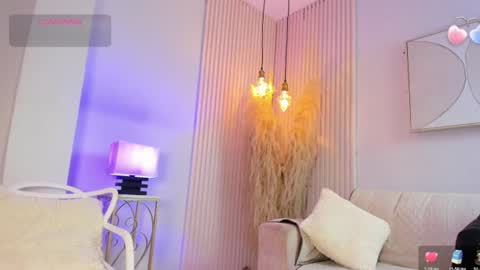 Snapshot of alana__rossetti chatting on 11, 7, 2026 Alana online show from 11, 7, 2026
