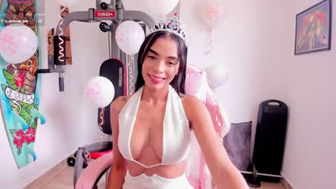 Alana online show from 7, 10, 2025