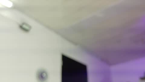 Maeve  online show from 19, 4, 2026