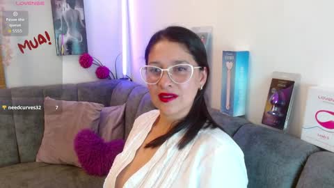 Alana  online show from 7, 4, 2026
