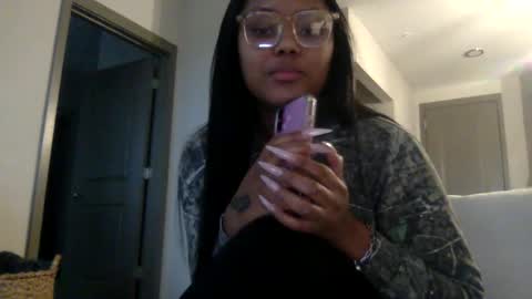 Snapshot of alanaaheartttt chatting on 9, 11, 2025 alanaaheartttt online show from 9, 11, 2025