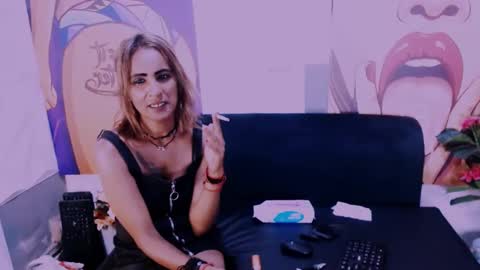 Snapshot of alanadelray chatting on 6, 1, 2025 alanadelray online show from 6, 1, 2025