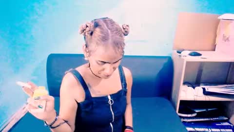 Snapshot of alanadelray chatting on 28, 2, 2025 alanadelray online show from 28, 2, 2025