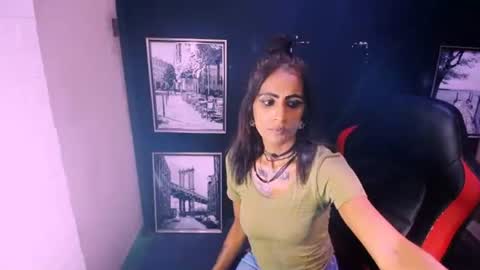 Snapshot of alanadelray chatting on 26, 11, 2025 alanadelray online show from 26, 11, 2025