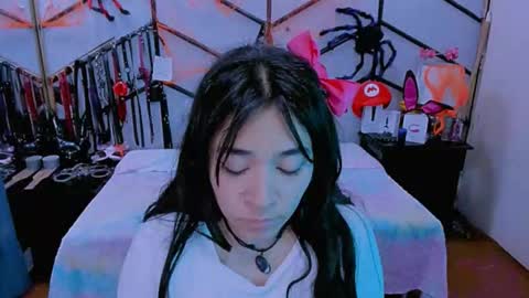 Alana online show from 31, 10, 2025