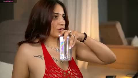 Snapshot of alanareign chatting on 17, 6, 2026 AlanaReign online show from 17, 6, 2026