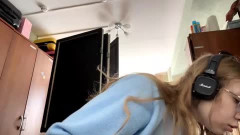 Snapshot of alanehadaller chatting on 14, 9, 2025 Stella online show from 14, 9, 2025