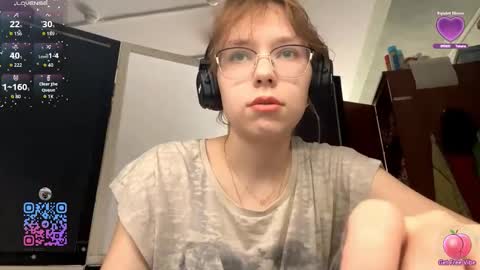 Snapshot of alanehadaller chatting on 28, 9, 2025 Stella online show from 28, 9, 2025