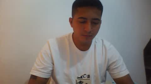 Snapshot of alanj998 chatting on 16, 5, 2026 alanj998 online show from 16, 5, 2026