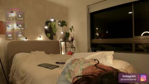 Snapshot of alanna_clark chatting on 7, 10, 2025 Alanna online show from 7, 10, 2025