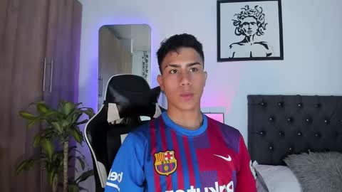 Snapshot of alannaughty_ chatting on 3, 12, 2025 alannaughty_ online show from 3, 12, 2025