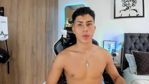 Snapshot of alannaughty_ chatting on 25, 2, 2026 alannaughty_ online show from 25, 2, 2026