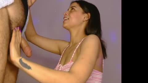 Snapshot of alaouirim25 chatting on 30, 5, 2026 AllylicArabis online show from 30, 5, 2026