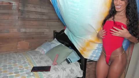 Snapshot of alariprincess chatting on 4, 6, 2026 alariprincess online show from 4, 6, 2026