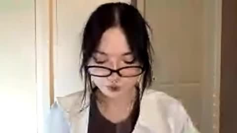 Im Katrina online show from 24, 11, 2025