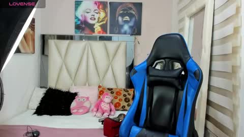 ale_noah_xxx online show from 14, 2, 2025