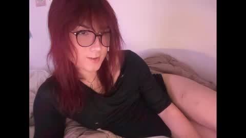 Snapshot of alealacta chatting on 13, 10, 2025 alealacta online show from 13, 10, 2025