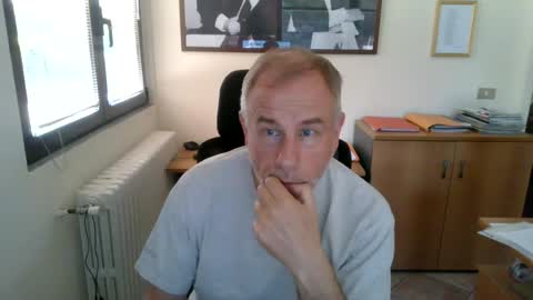 Snapshot of aleandela chatting on 17, 6, 2026 aleandela online show from 17, 6, 2026