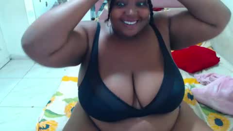 Snapshot of aleeinvein1 chatting on 2, 12, 2025 aleeinvein1 online show from 2, 12, 2025