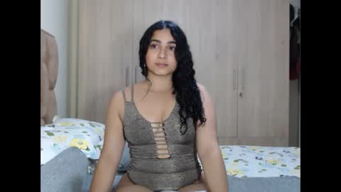 alejandra online show from 16, 1, 2025