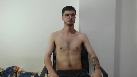 Snapshot of aleex_miller chatting on 28, 9, 2025 aleex_miller online show from 28, 9, 2025
