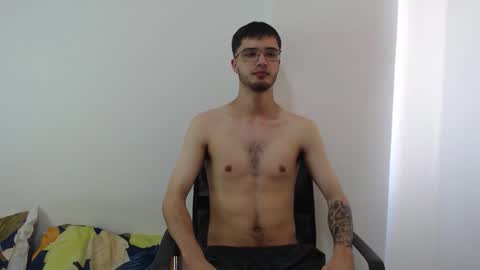 Snapshot of aleex_miller chatting on 28, 9, 2025 aleex_miller online show from 28, 9, 2025