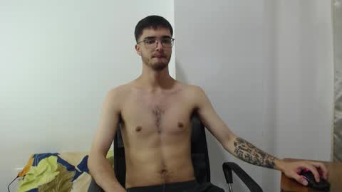 Snapshot of aleex_miller chatting on 1, 10, 2025 aleex_miller online show from 1, 10, 2025
