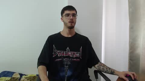 Snapshot of aleex_miller chatting on 4, 10, 2025 aleex_miller online show from 4, 10, 2025