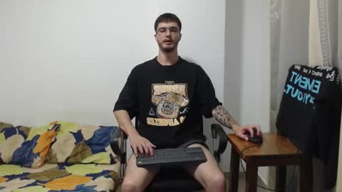 Snapshot of aleex_miller chatting on 12, 10, 2025 aleex_miller online show from 12, 10, 2025