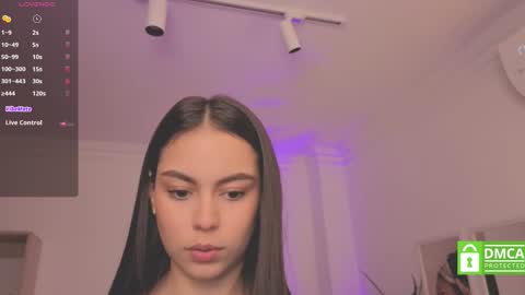 Alejandra online show from 22, 9, 2025