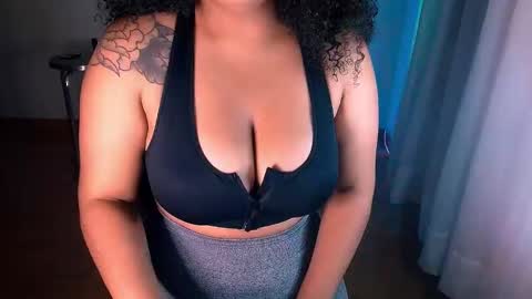 Snapshot of alejandra_conde chatting on 14, 12, 2024 Alejandra online show from 14, 12, 2024