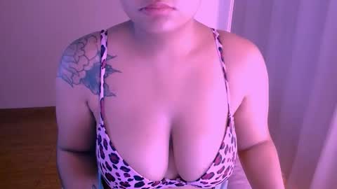 Alejandra  online show from 1, 12, 2025