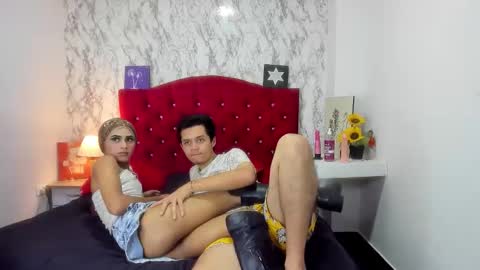 ALEJANDRA JAMES online show from 28, 4, 2026