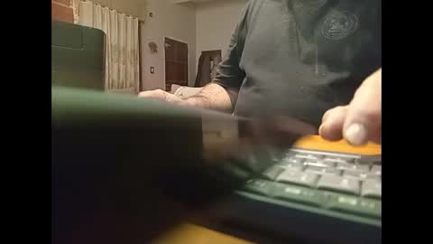 alejito16 online show from 11, 11, 2025