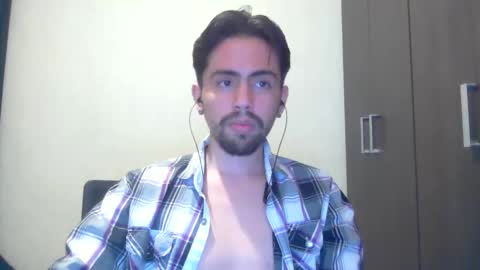 alejo_shy online show from 12, 12, 2024