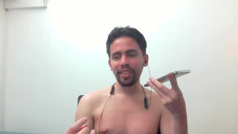 alejo_shy online show from 11, 1, 2025