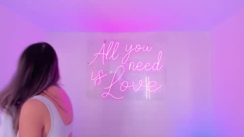 Aleksandra  online show from 14, 12, 2025