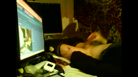 Snapshot of alekss4 chatting on 8, 2, 2025 alekss4 online show from 8, 2, 2025